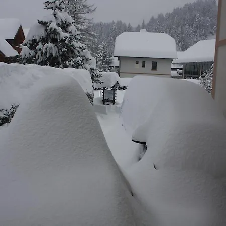 Gostinjska kuća Romana 3*